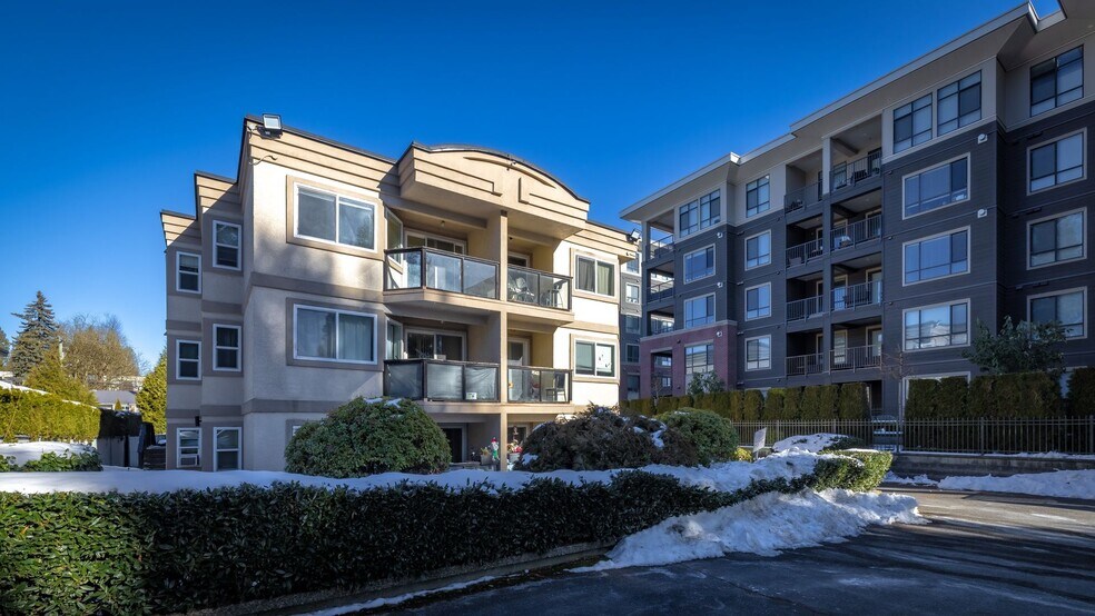 Primary Photo Of 33509 Marshall Rd, Abbotsford Apartments For Sale