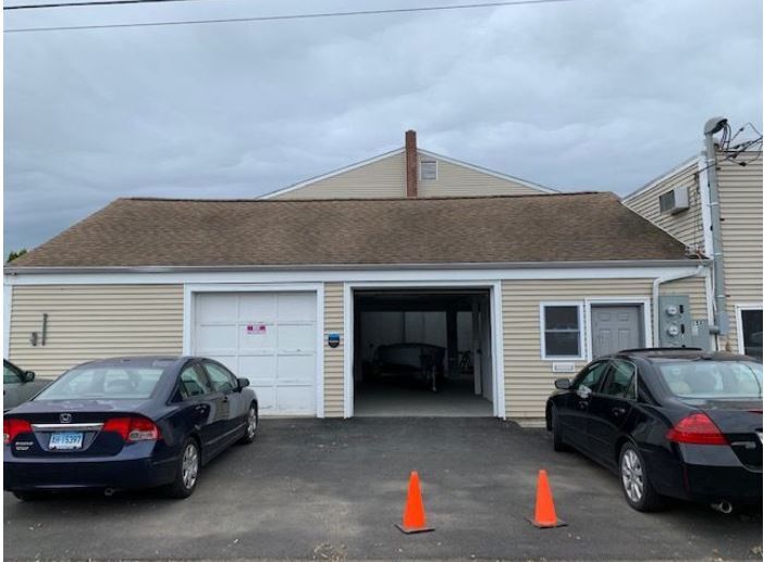More Photos Of 158 Kenwood Ave, Fairfield Warehouse For Lease