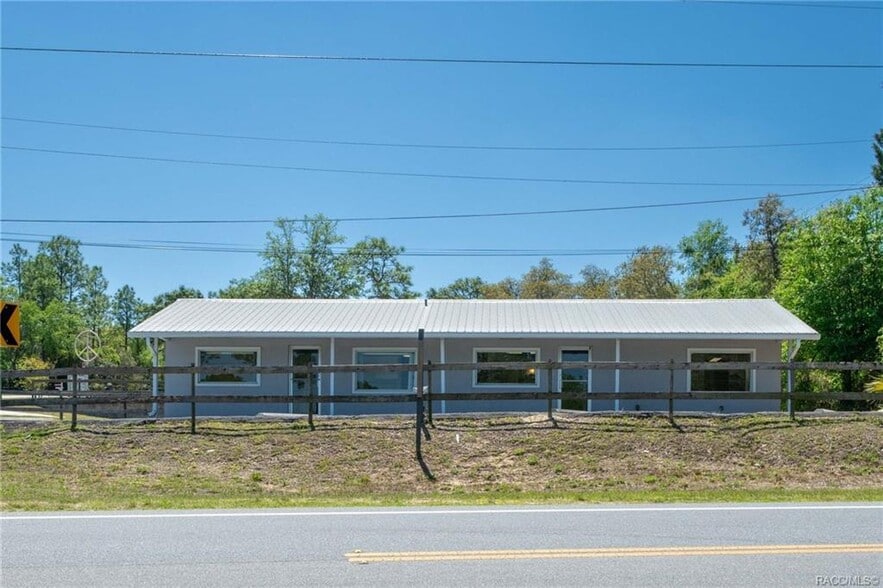 More Photos Of 3490 W Dunnellon Rd, Dunnellon Storefront Retail Office For Sale