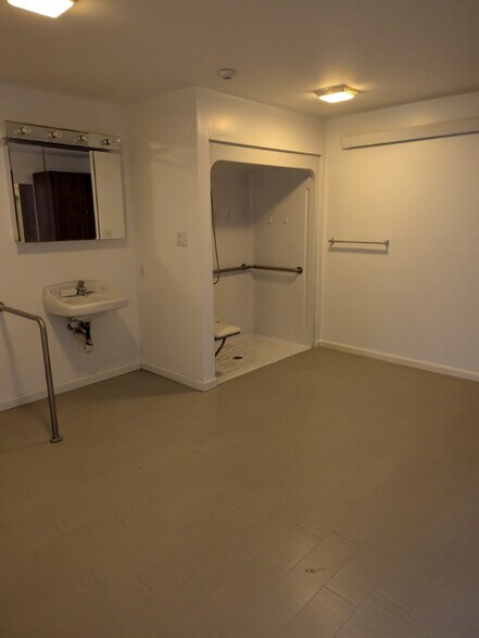 More Photos Of 13 First St, Cairnbrook Assisted Living For Sale