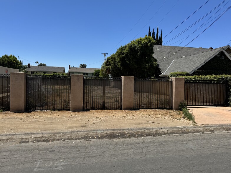 More Photos Of 5511 Calhoun Ave, Sherman Oaks Land For Sale