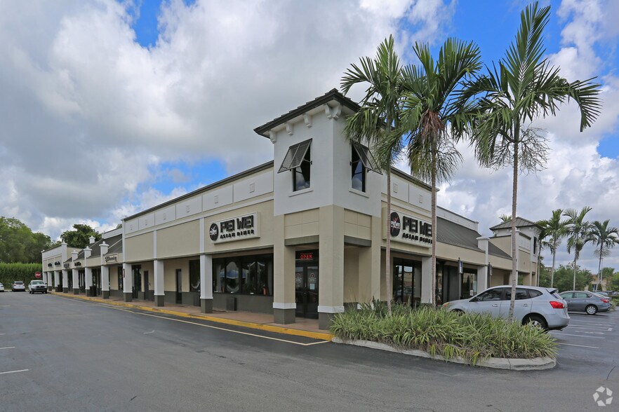 More Photos Of 7034-7166 Beracasa Way, Boca Raton General Retail For Lease
