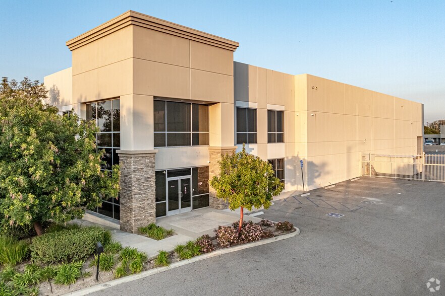 Primary Photo Of 8800 Slauson Ave, Pico Rivera Warehouse For Sale
