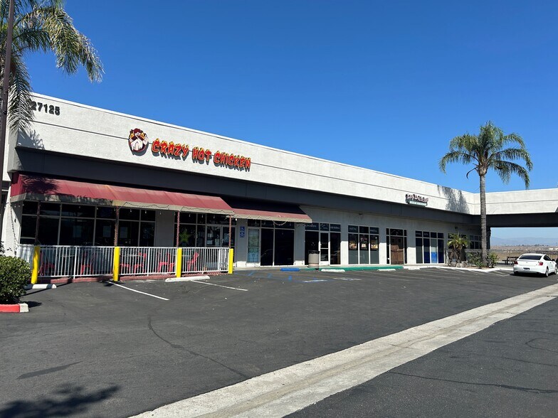 More Photos Of 27125-27127 Sierra Hwy, Santa Clarita Unknown For Sale