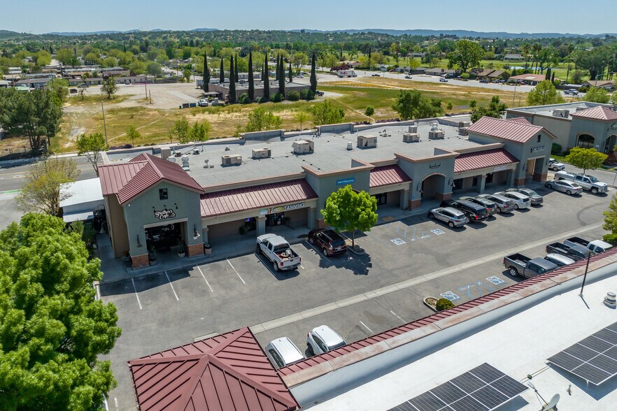 More Photos Of 1461-1475 Creston Rd, Paso Robles Unknown For Lease