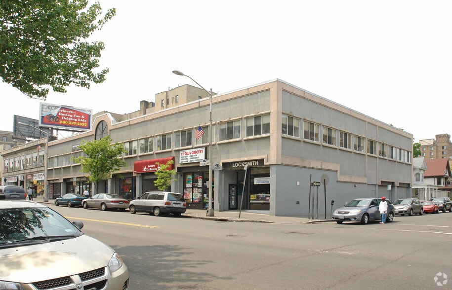More Photos Of 483-491 S Broadway, Yonkers Storefront Retail Office For Lease