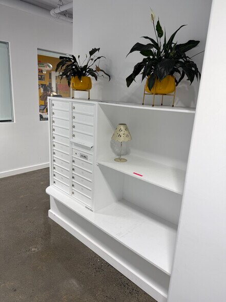More Photos Of 87-89 George St, Brooklyn Apartments For Lease