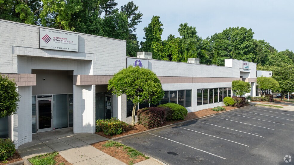 More Photos Of 5100 Reagan Dr, Charlotte Unknown For Lease