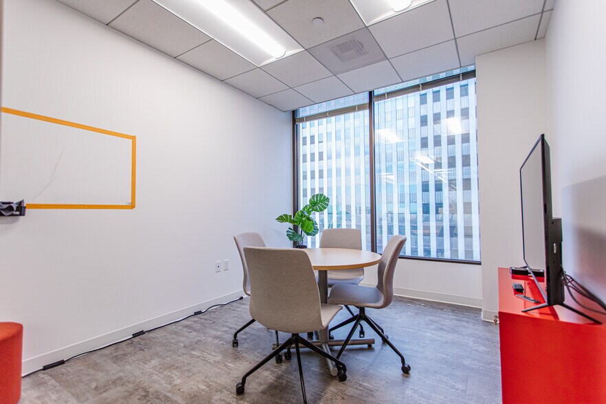 More Photos Of 10880 Wilshire Blvd, Los Angeles Office For Lease