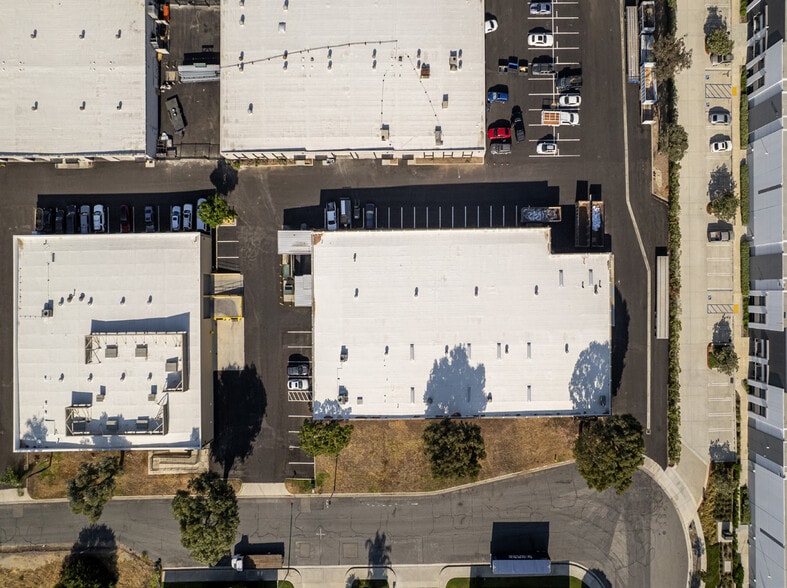 More Photos Of 8975 Cottage Ave, Rancho Cucamonga Manufacturing For Sale