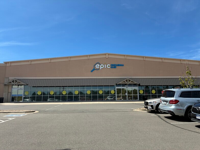 More Photos Of 1950-2030 E County Line Rd, Littleton Unknown For Lease
