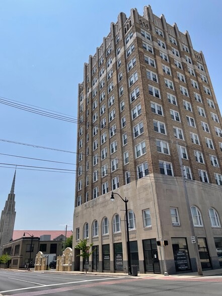 More Photos Of 1109 Jackson St, Anderson Apartments For Sale