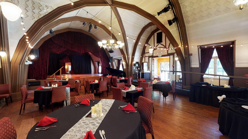 More Photos Of 800 Arrowhead Villa Rd, Lake Arrowhead Lodge Meeting Hall For Sale