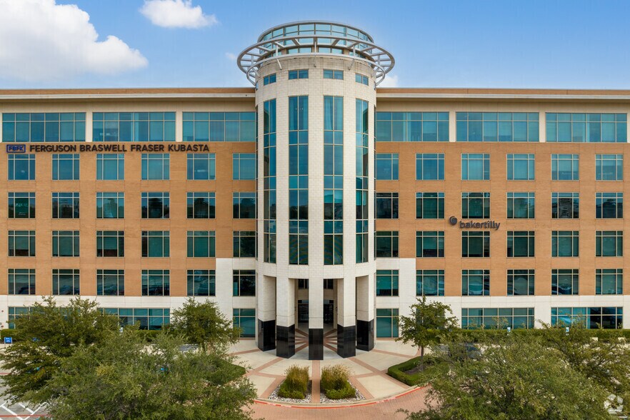 More Photos Of 2500 N Dallas Pky, Plano Office For Lease