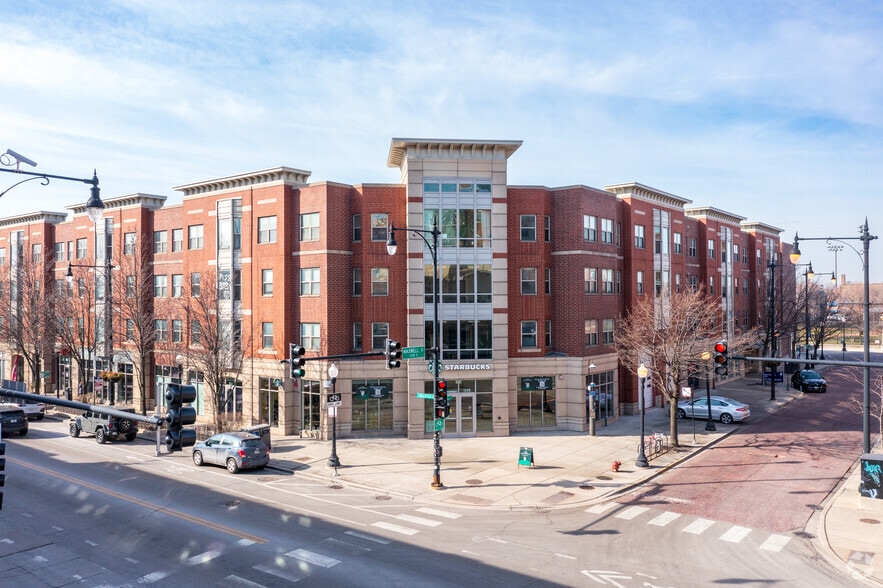 More Photos Of 1252-1322 S Halsted St, Chicago Unknown For Lease