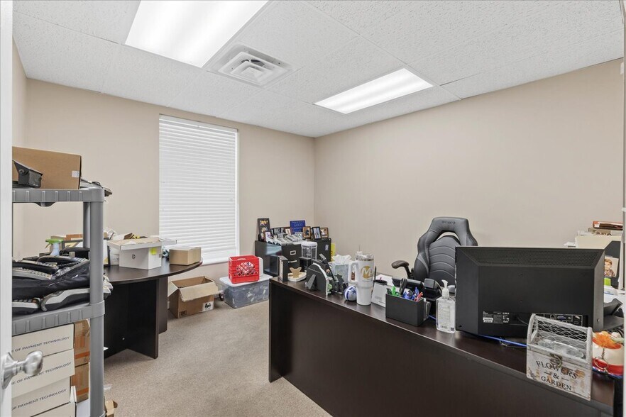 More Photos Of 411 N High St, Millville Medical For Sale