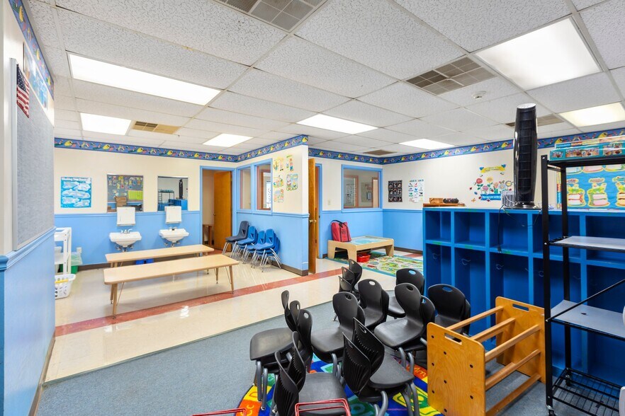 More Photos Of 415-416 Chatham Heights Rd, Fredericksburg Medical For Sale