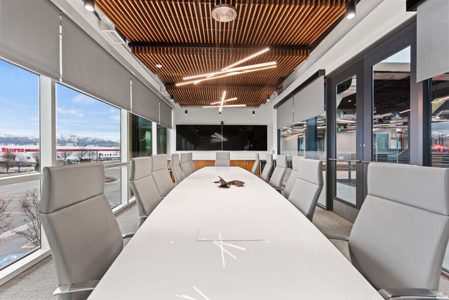 More Photos Of 1891 W 2100 S, Salt Lake City Research And Development For Lease