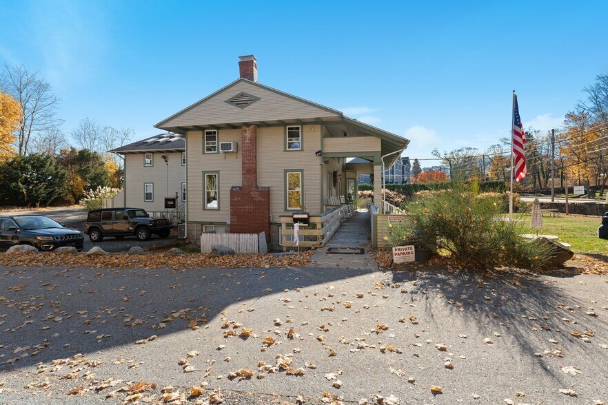 More Photos Of 4372 Post Rd, East Greenwich Office Residential For Sale