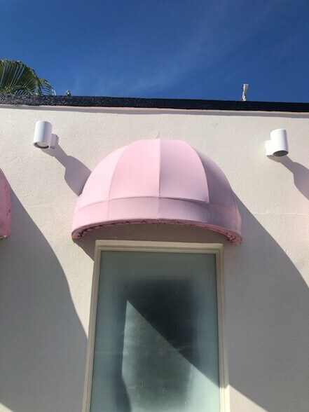 More Photos Of 1202 Simonton St, Key West Restaurant For Sale