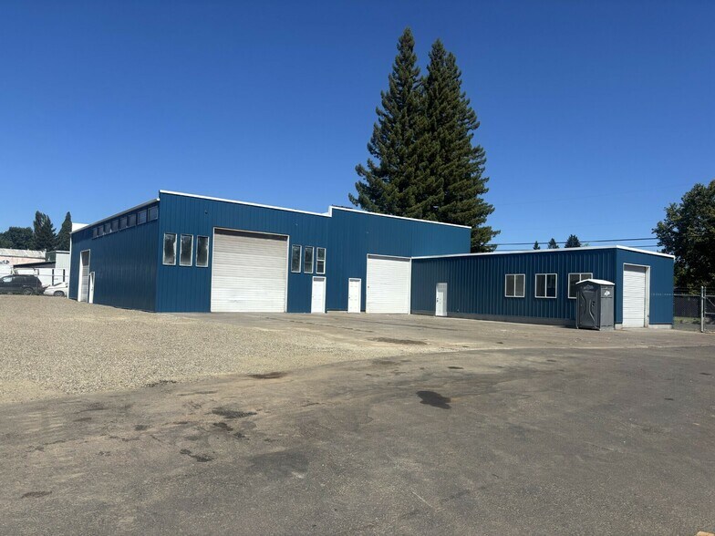 Primary Photo Of 10645 NW 318th Pl, North Plains Service For Lease