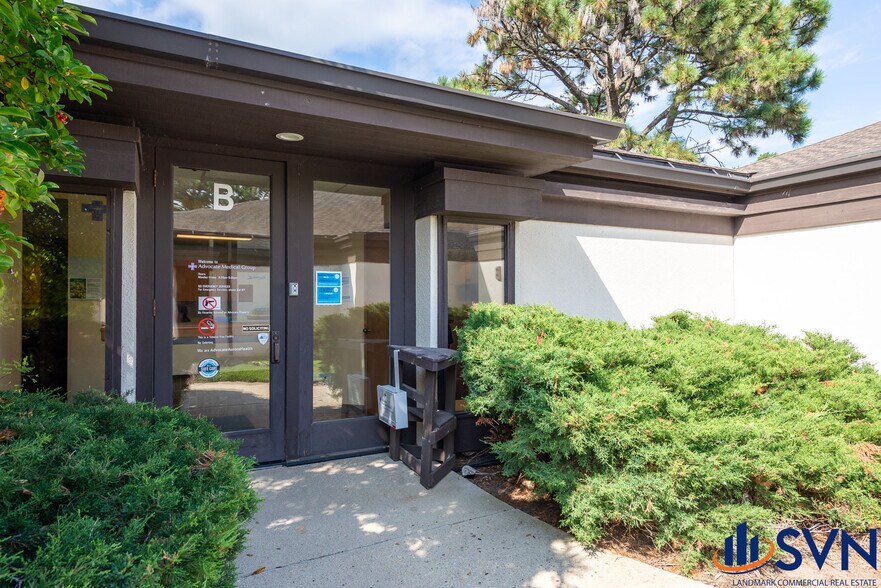 More Photos Of 2210 Dean St, St Charles Medical For Sale