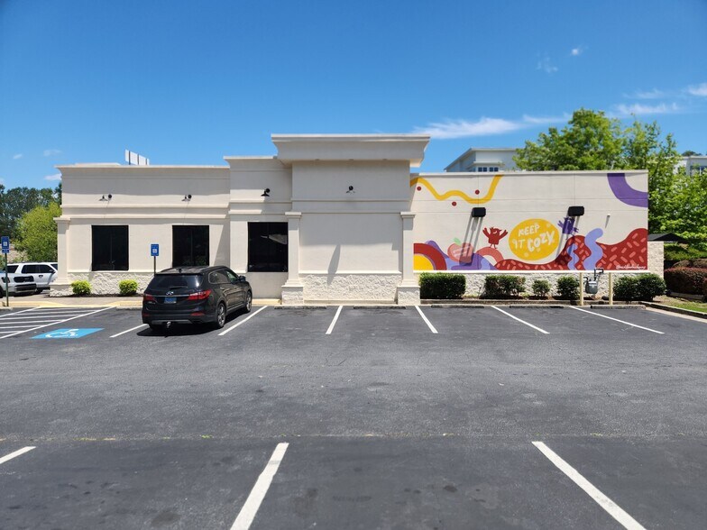 More Photos Of 2500 Barrett Creek Blvd, Marietta Restaurant For Sale