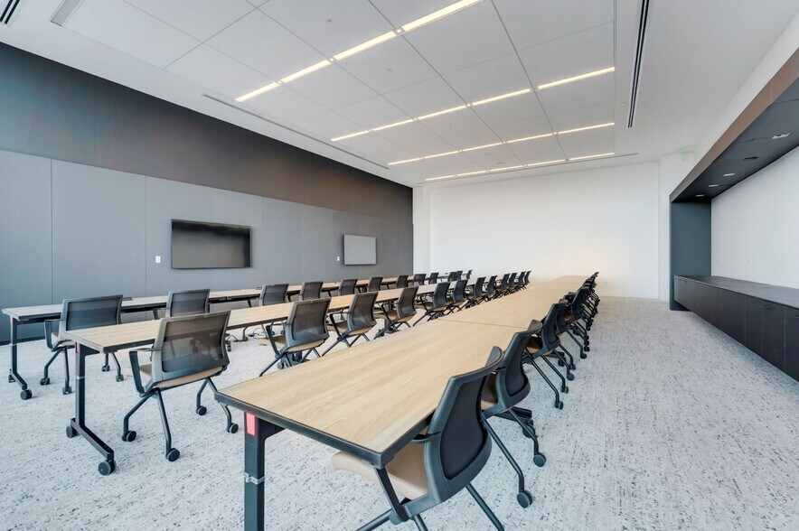 More Photos Of 6900 Layton Ave, Denver Office For Lease