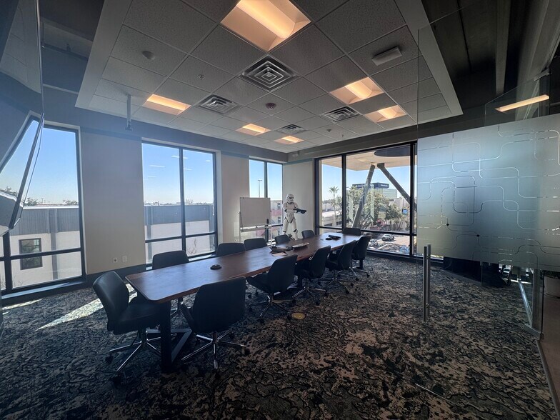 More Photos Of 204 E Orange St, Lakeland Office For Lease