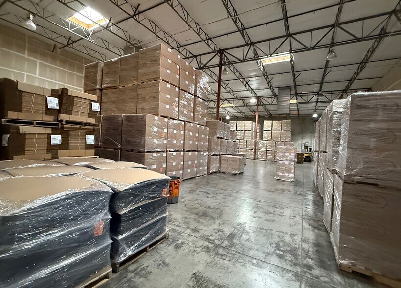 More Photos Of 10297 W Van Buren St, Tolleson Unknown For Lease
