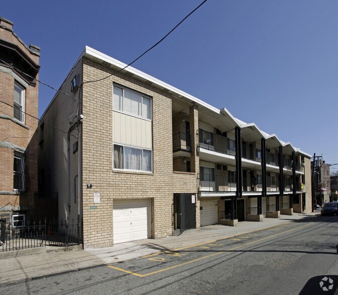 More Photos Of 100-108 35th St, Union City Apartments For Sale