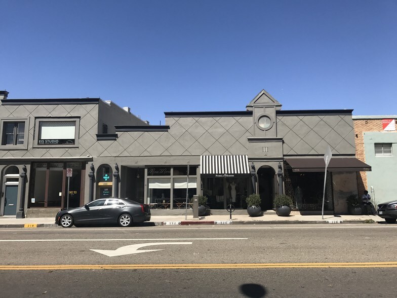 More Photos Of 210-226 Main St, Venice Storefront Retail Office For Lease