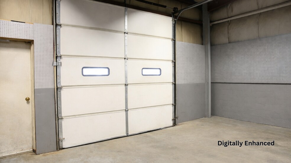 More Photos Of 970 MA-134 Rt, South Dennis Service Station For Sale