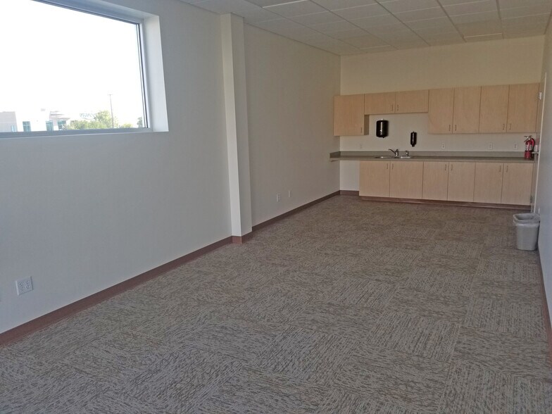 More Photos Of 2621 Holman Ave, Billings Warehouse For Lease