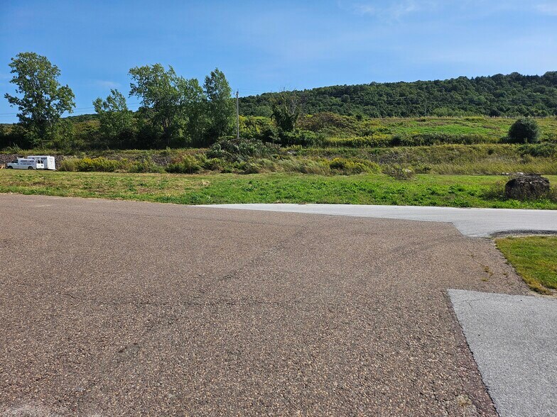 More Photos Of 42 Mapleville Depot, Saint Albans Land For Sale