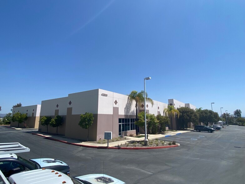More Photos Of 42309 Winchester Rd, Temecula Warehouse For Lease