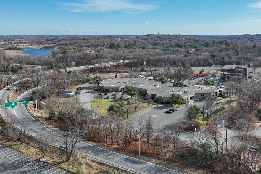 More Photos Of 200 Corporate Pl, Peabody Office For Lease