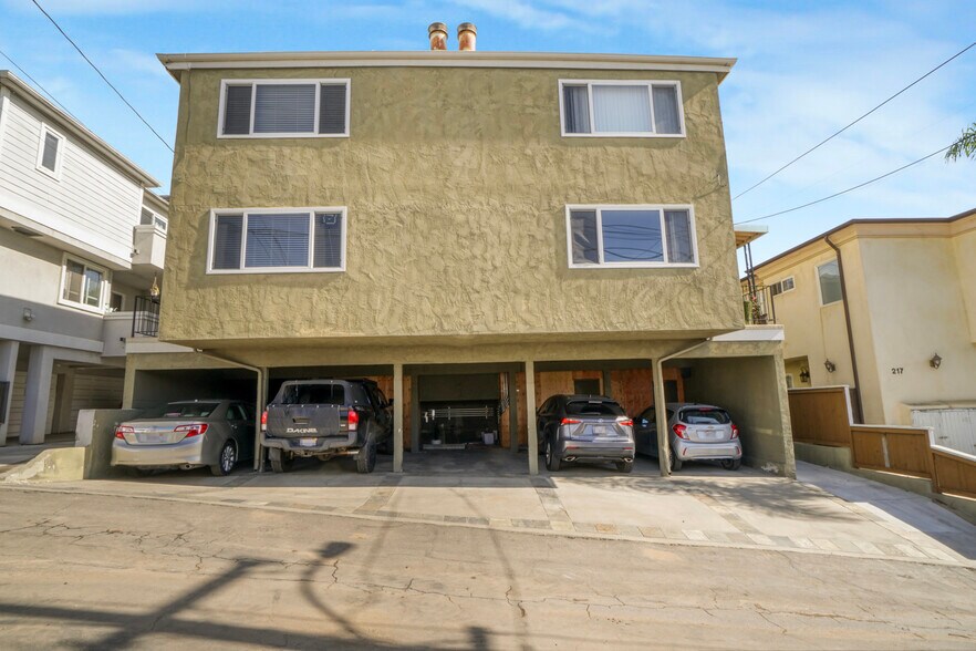 More Photos Of 221 Sheldon St, El Segundo Apartments For Sale