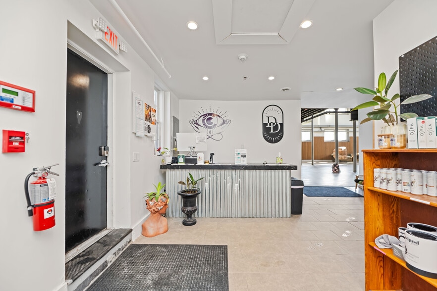 More Photos Of 250 Gorham St, Canandaigua Office For Sale