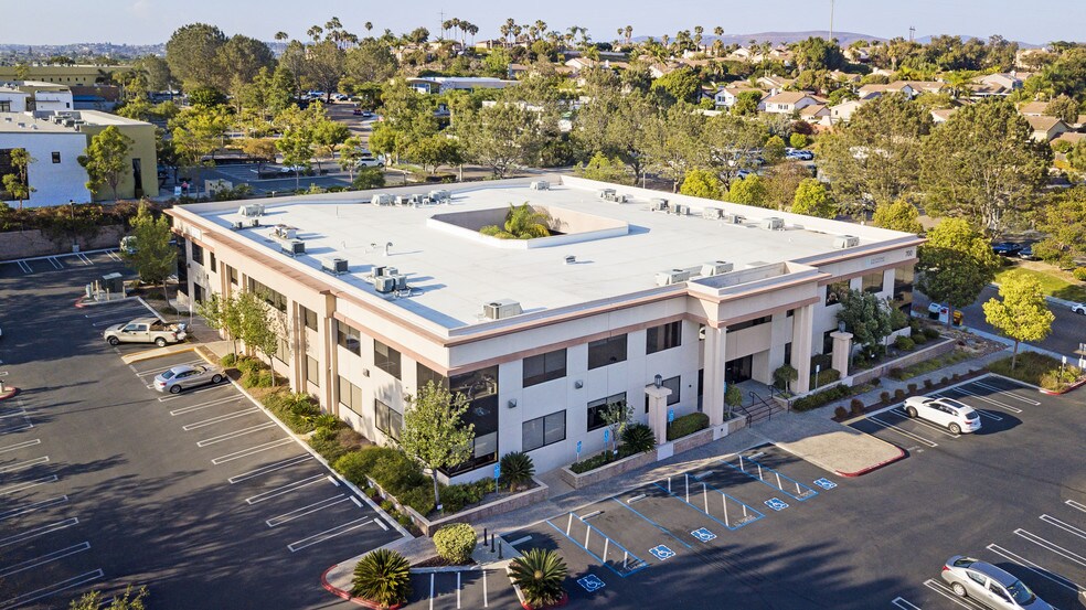 More Photos Of 700 Garden View Ct, Encinitas Medical For Lease