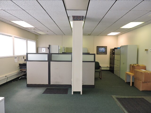 More Photos Of 419 N Westwood Ave, Toledo Light Distribution For Sale