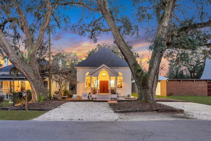 More Photos Of 2716 Mechanics Ave, Savannah Religious Facility For Sale