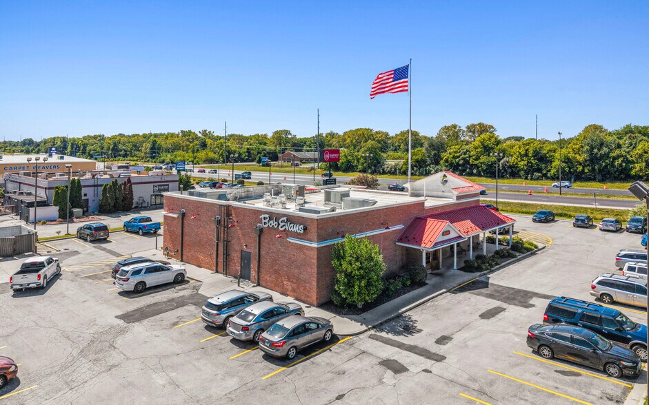 More Photos Of 4221 Conestoga Dr, Springfield Restaurant For Sale