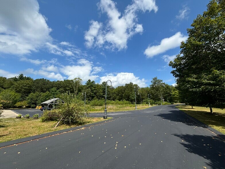 More Photos Of 435 Nooseneck Hill Rd, Exeter Land For Sale