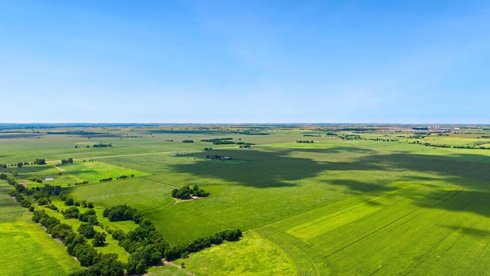 More Photos Of 4669 FM 973, Taylor Land For Sale