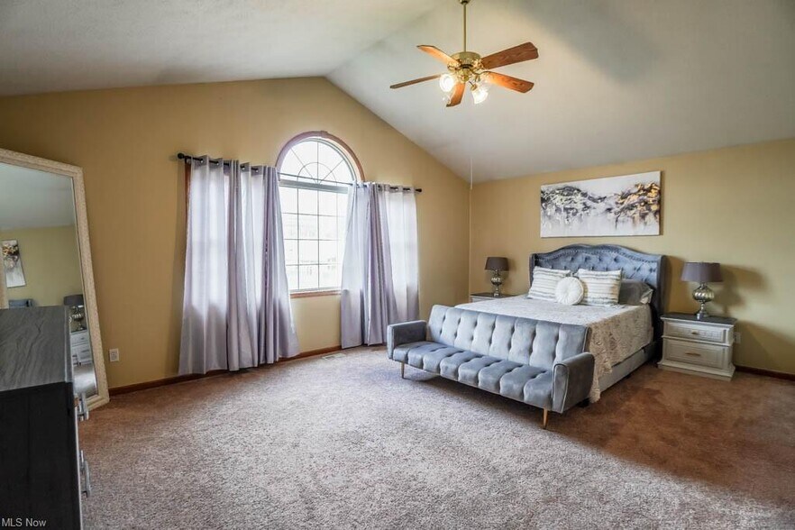 More Photos Of 11316 Cleveland Ave NW, Uniontown Office Residential For Sale