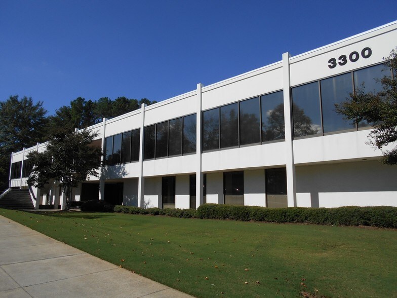 More Photos Of 3300 Holcomb Bridge Rd, Peachtree Corners Office For Lease