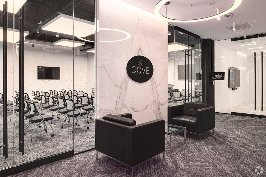 More Photos Of 14501 George Carter Way, Chantilly Office For Lease