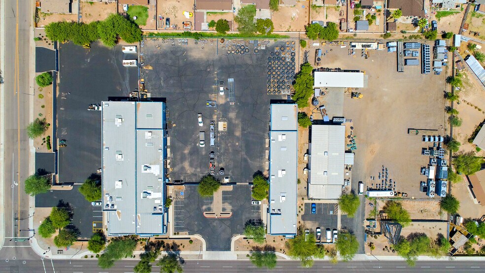 More Photos Of 7024 W Van Buren Ave, Phoenix Warehouse For Lease