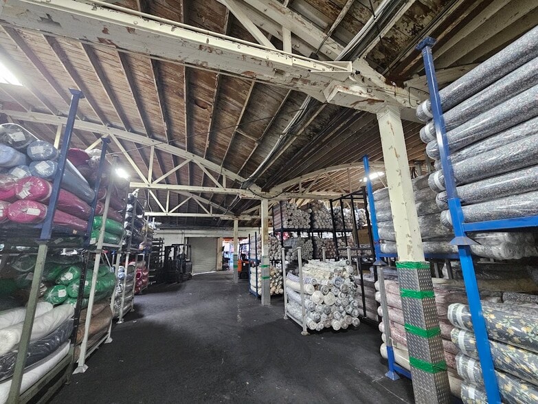 More Photos Of 777 E Washington Blvd, Los Angeles Warehouse For Lease